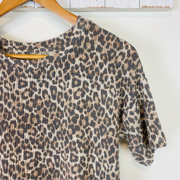 American Eagle Outfitters Tops - American Eagle | Soft Ribbed Leopard Print Short Sleeve Top